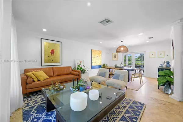 Palmetto Bay, FL 33157,8330 SW 171st St