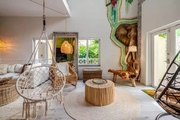 Miami Beach, FL 33139,100 Jefferson Ave #10012