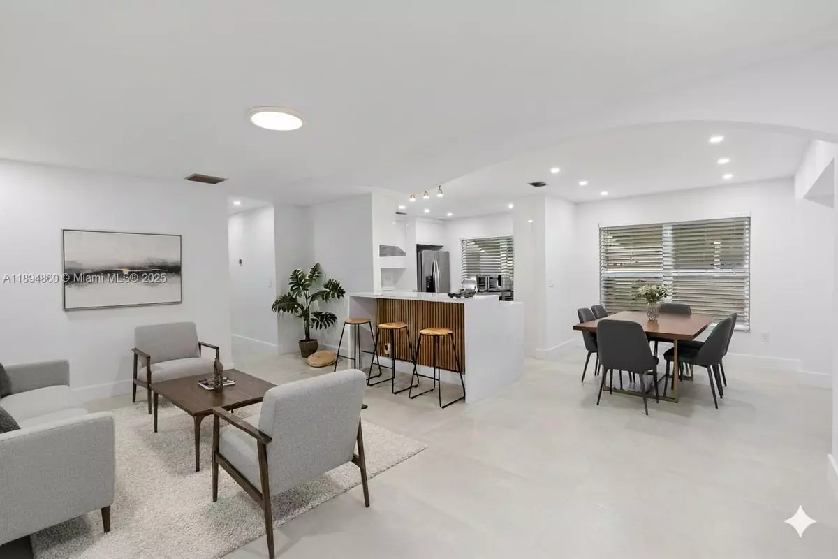 Plantation, FL 33322,8631 NW 12th St #D177