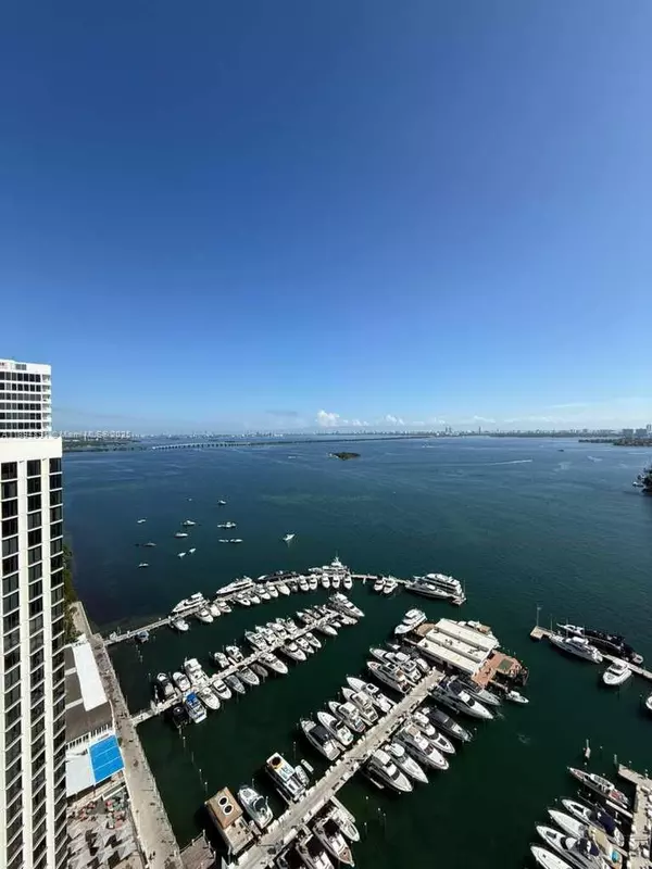 Miami, FL 33132