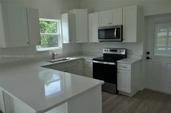 Sebring, FL 33875,4125 Mandarin Rd #4125