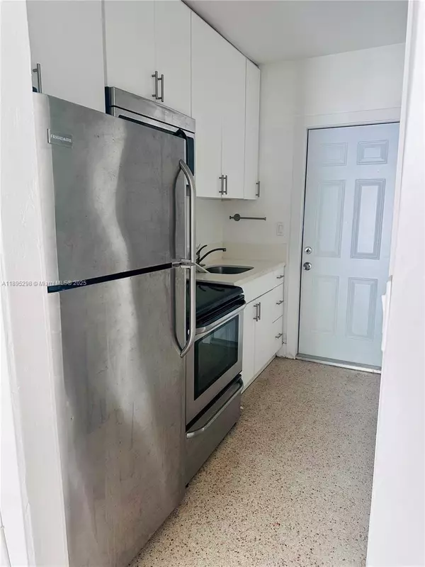 Miami, FL 33135,1450 SW 6th St #12