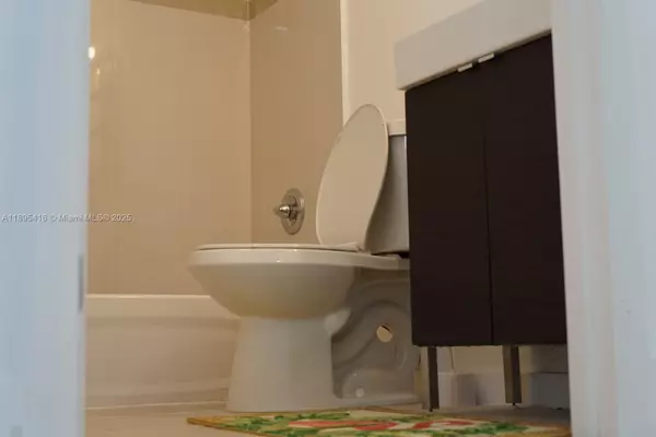 Miami, FL 33161,1450 NE 147th St