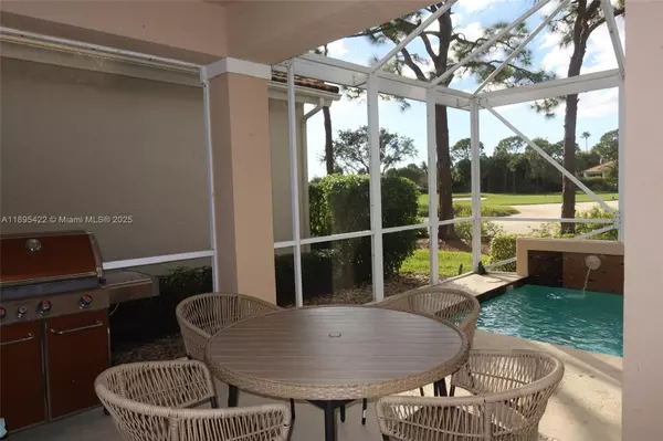 West Palm Beach, FL 33412,8189 Sandpiper Way