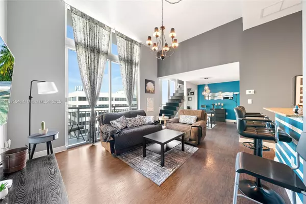 9055 SW 73rd Ct #702, Miami, FL 33156