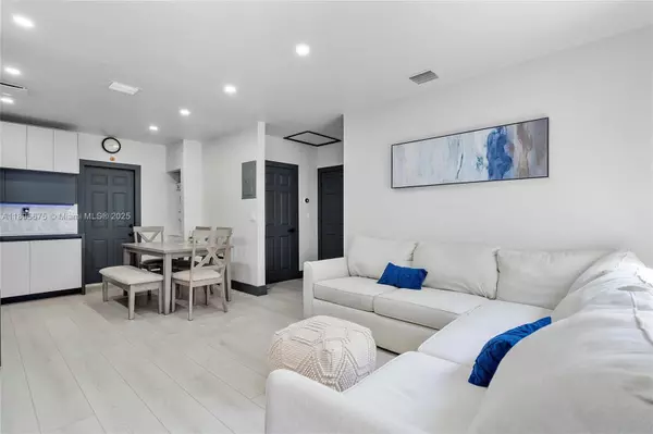 Miami, FL 33138,100 NE 71st St #100