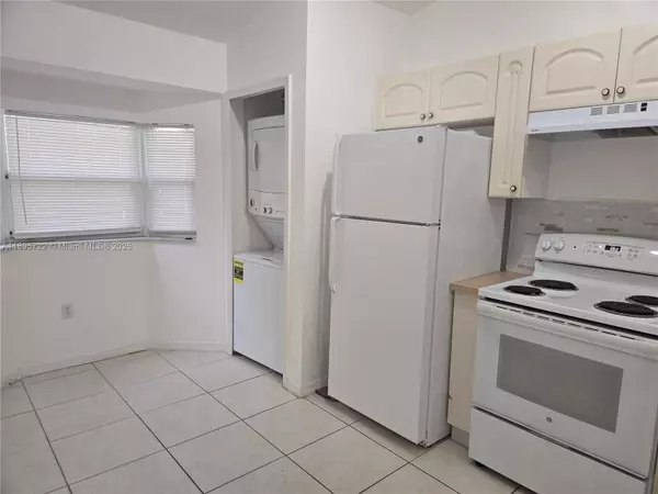 Homestead, FL 33035,2920 SE 12th Rd #204-30