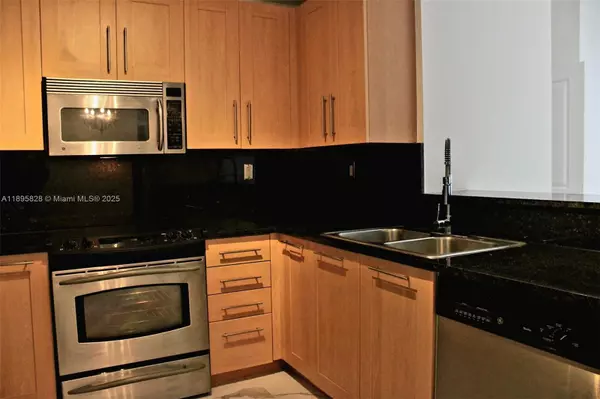 Fort Lauderdale, FL 33301,511 SE 5th Ave #610