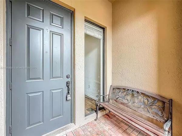 Pompano Beach, FL 33064,1082 NW 33rd Mnr
