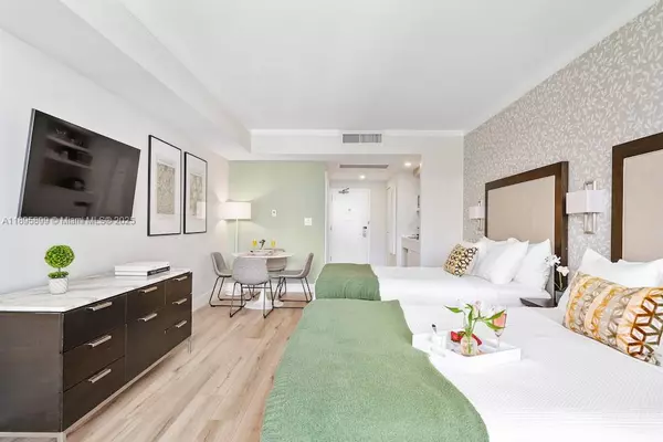 Miami, FL 33133,2889 Mcfarlane Rd #1403