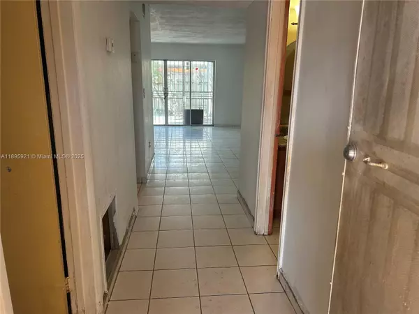 Hialeah, FL 33014,7090 W 2nd Ct