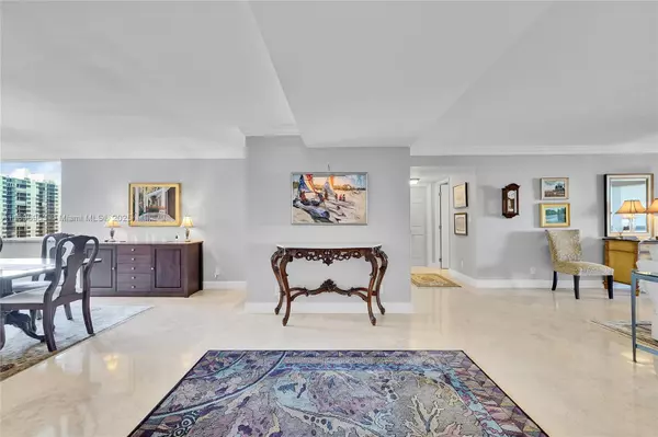 Fort Lauderdale, FL 33304,777 Bayshore Dr #1203