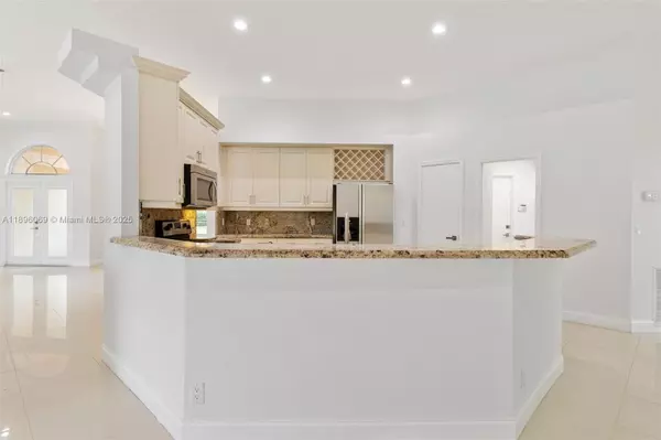 Parkland, FL 33067,6543 NW 72nd Pl