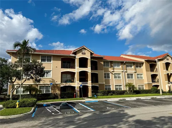 11601 SW 2nd St #21301, Pembroke Pines, FL 33025