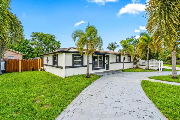 Dania Beach, FL 33314,4465 SW 49th Ct