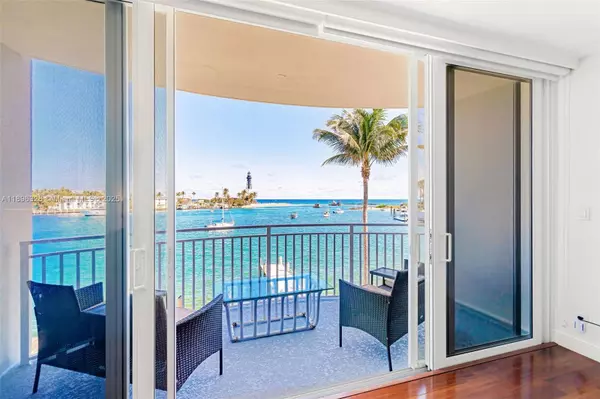 Pompano Beach, FL 33062,2508 Bay Dr #307