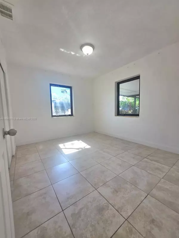 Miami, FL 33168,14900 NW 9th Ct