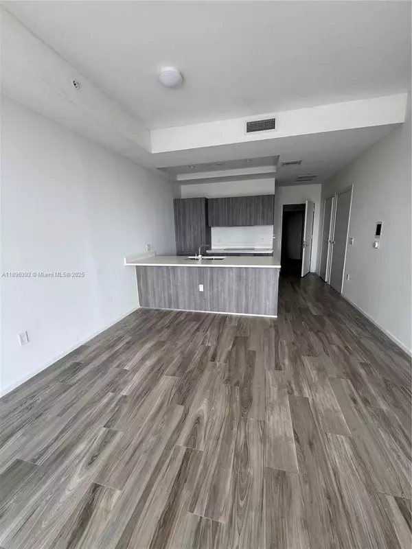 Miami, FL 33130,801 S Miami Ave #5302