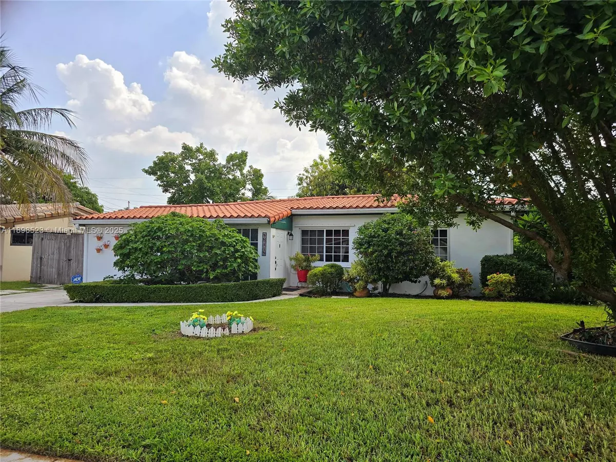 North Miami Beach, FL 33179,18441 NE 20th Pl