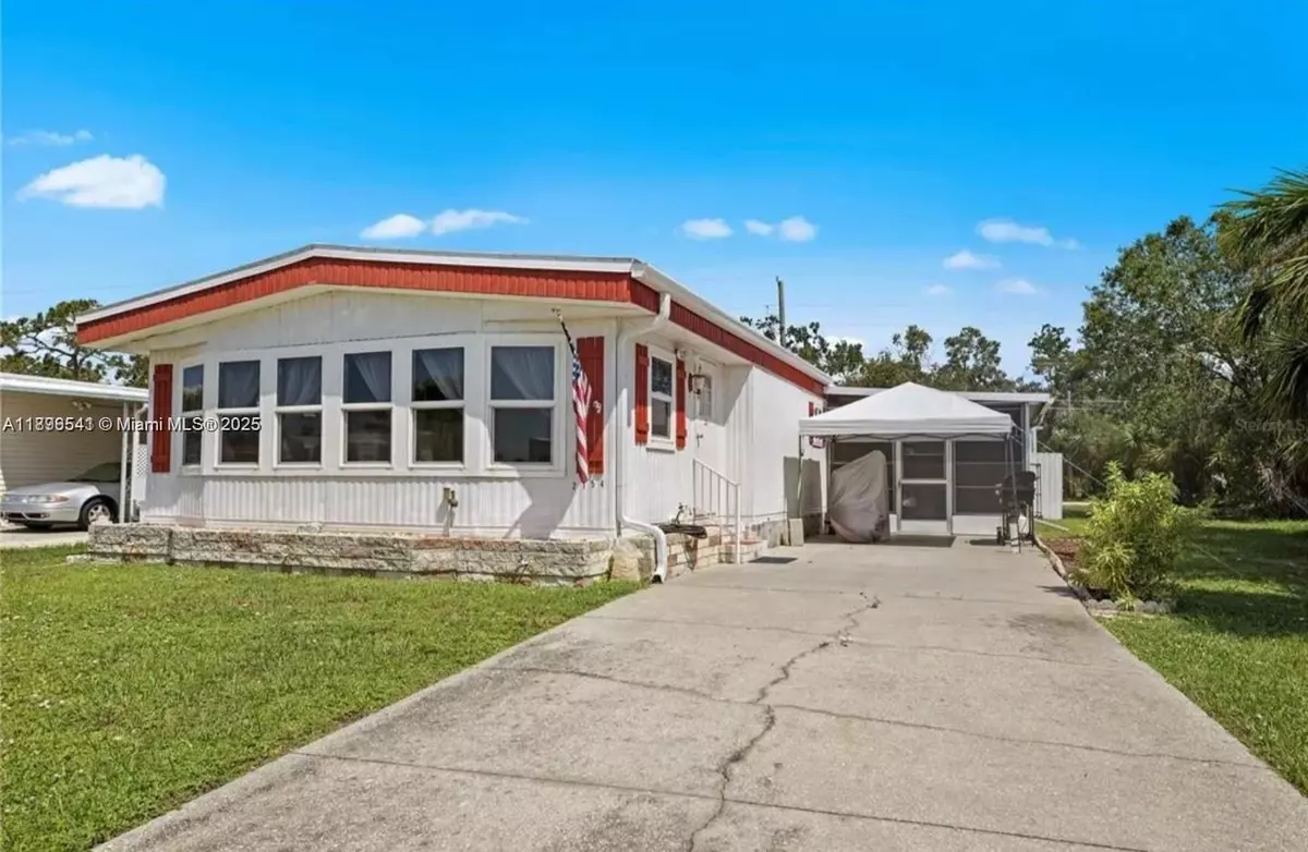 Other City - In The State Of Florida, FL 34224,2754 Tanager Lane