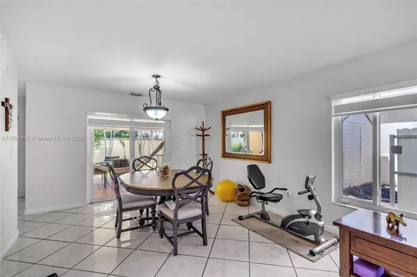 Miami Gardens, FL 33055,18536 NW 56th Pl