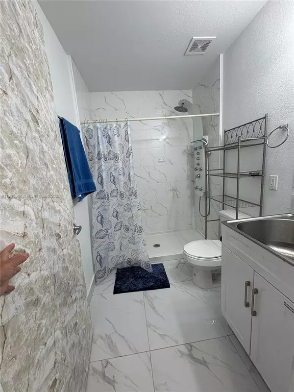 Homestead, FL 33032,13710 SW 259th Ln #B