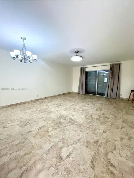 1425 ATLANTIC SHORES BLVD #308, Hallandale Beach, FL 33009