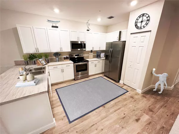 Pembroke Pines, FL 33029,132 SW 185th Way