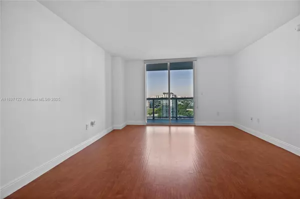 Miami, FL 33132,1800 N Bayshore Dr #2208