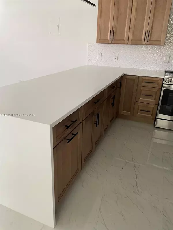 Delray Beach, FL 33446,190 Seville H #H