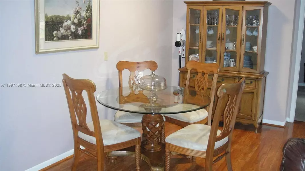 10690 NW 14th St #125, Plantation, FL 33322