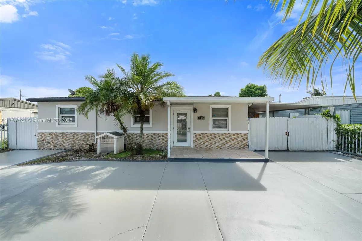 Florida City, FL 33034,845 NW 2nd St