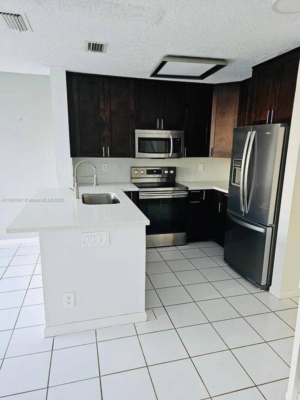 Miami, FL 33177,17380 SW 140th Ct #.