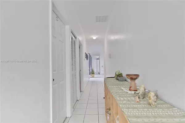 Homestead, FL 33033,249 SE 32nd Ave