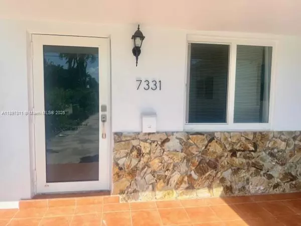 Miami, FL 33155,7331 SW 22nd St #0