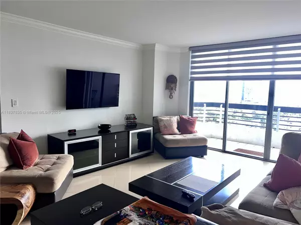 Aventura, FL 33180,19101 NE 36th Ct #2109