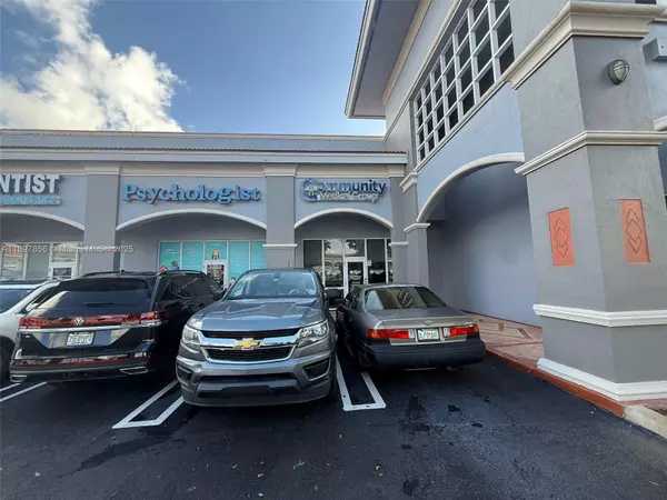 14223 SW 42nd St #27, Miami, FL 33175