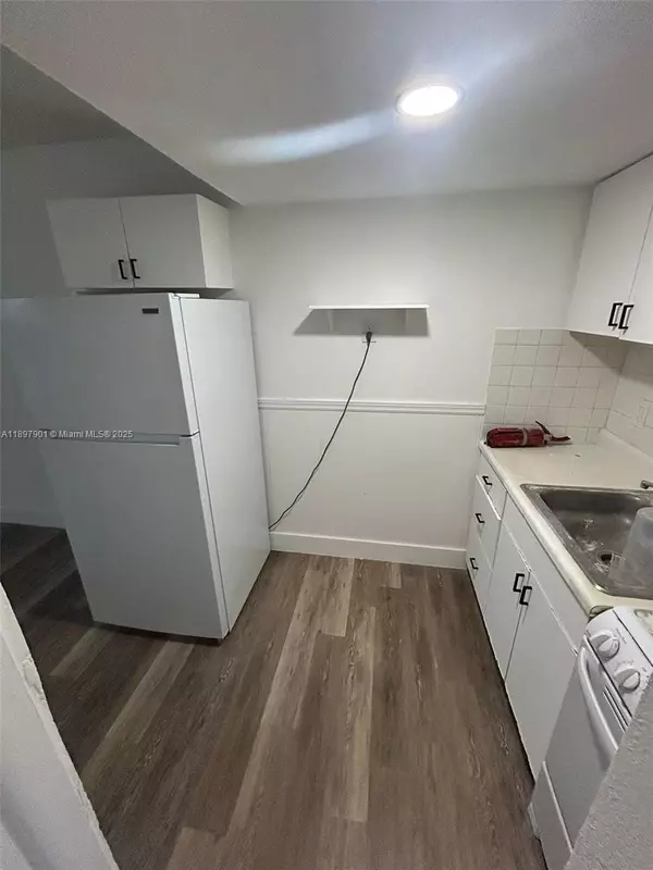 Fort Lauderdale, FL 33311,1035 N Andrews Ave #1-6