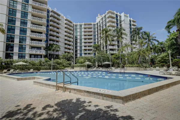 1121 Crandon Blvd #E504, Key Biscayne, FL 33149