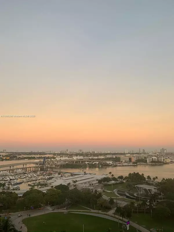Miami, FL 33132,253 NE 2nd St #2009