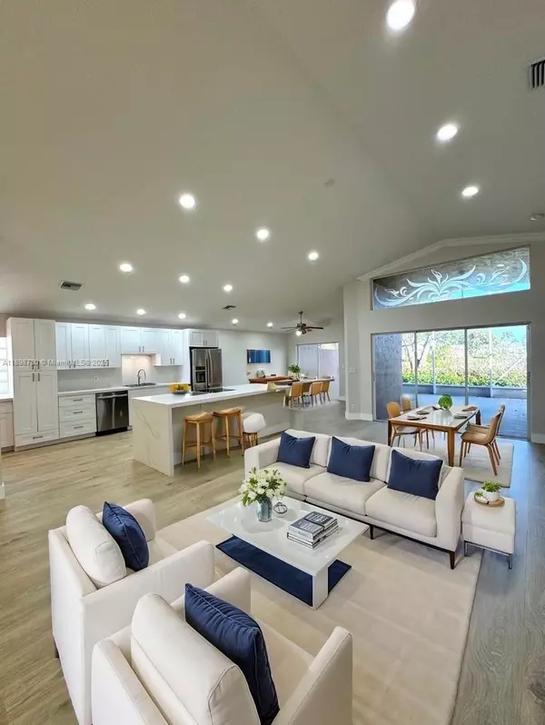 7633 Trapani Ln, Boynton Beach, FL 33472