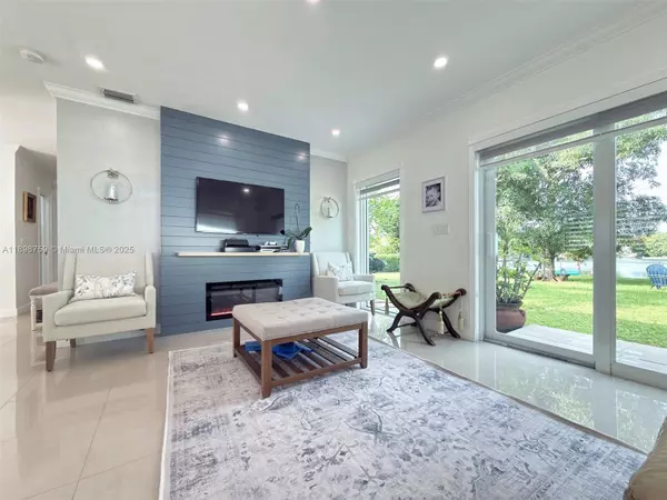 Hialeah, FL 33012,6340 W 14th Ave