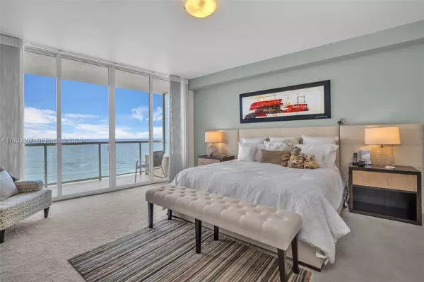 Pompano Beach, FL 33062,704 N Ocean Blvd #804