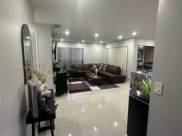 Coconut Creek, FL 33063,3355 NW 47th Ave #3254