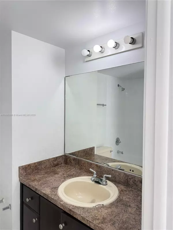 Sunrise, FL 33351,3873 NW 90th Ave #3873