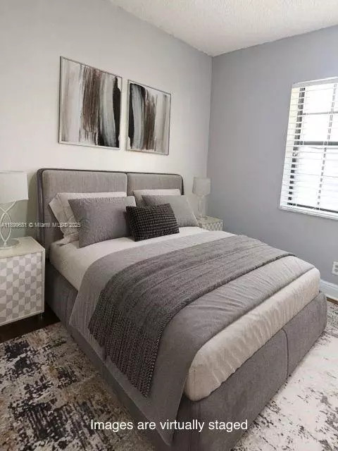 Plantation, FL 33322,8951 W Sunrise Blvd #8951
