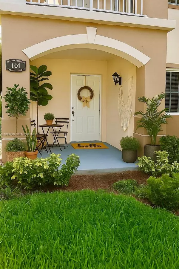 Homestead, FL 33035,1270 SE 28th Ct #101