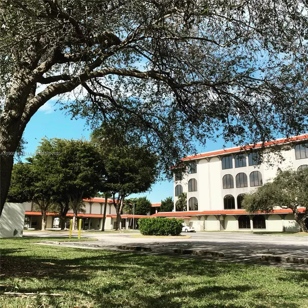 Homestead, FL 33033,15600 SW 15600 SW 288 St #407