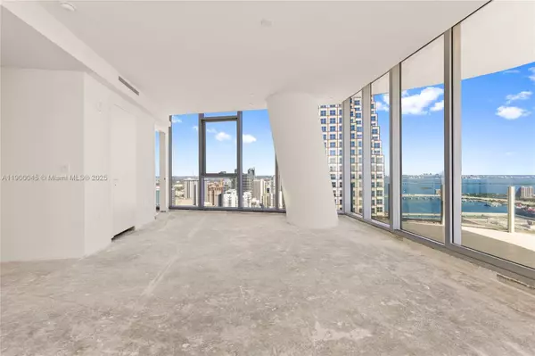 Miami, FL 33131,300 Biscayne Boulevard Way #5201E