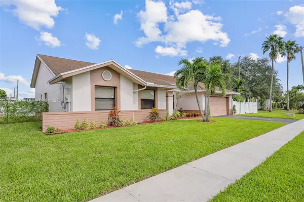 Miramar, FL 33025,9601 Dunhill Dr